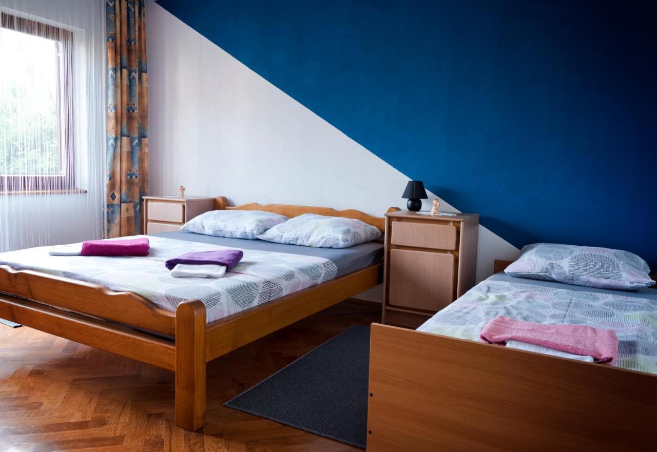 Kuca Za Odmor Mazuran Villa Károlyváros Kültér fotó