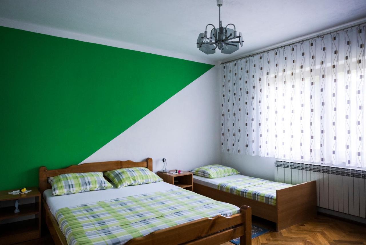Kuca Za Odmor Mazuran Villa Károlyváros Kültér fotó